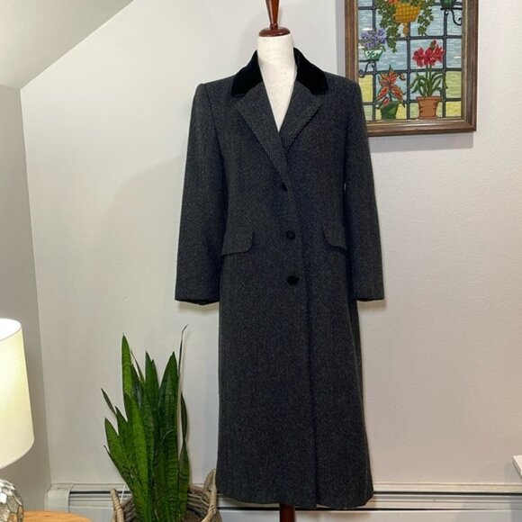 Stunningly Beautiful Wool Velvet Coat Long Made in the USA Dark Gray/Black Sz 8 - Picture 1 of 16